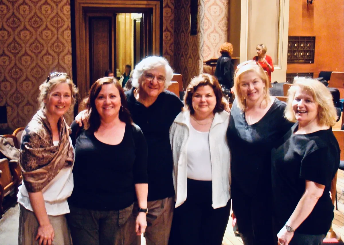 Maestro Murry Sidlin and the Divas (including mezzo Janet Hopkins!) in Dvorak Hall, Prague, 2008
